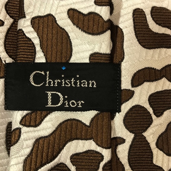 Lot de cravates DIOR et LANVIN - Picture 4 of 5